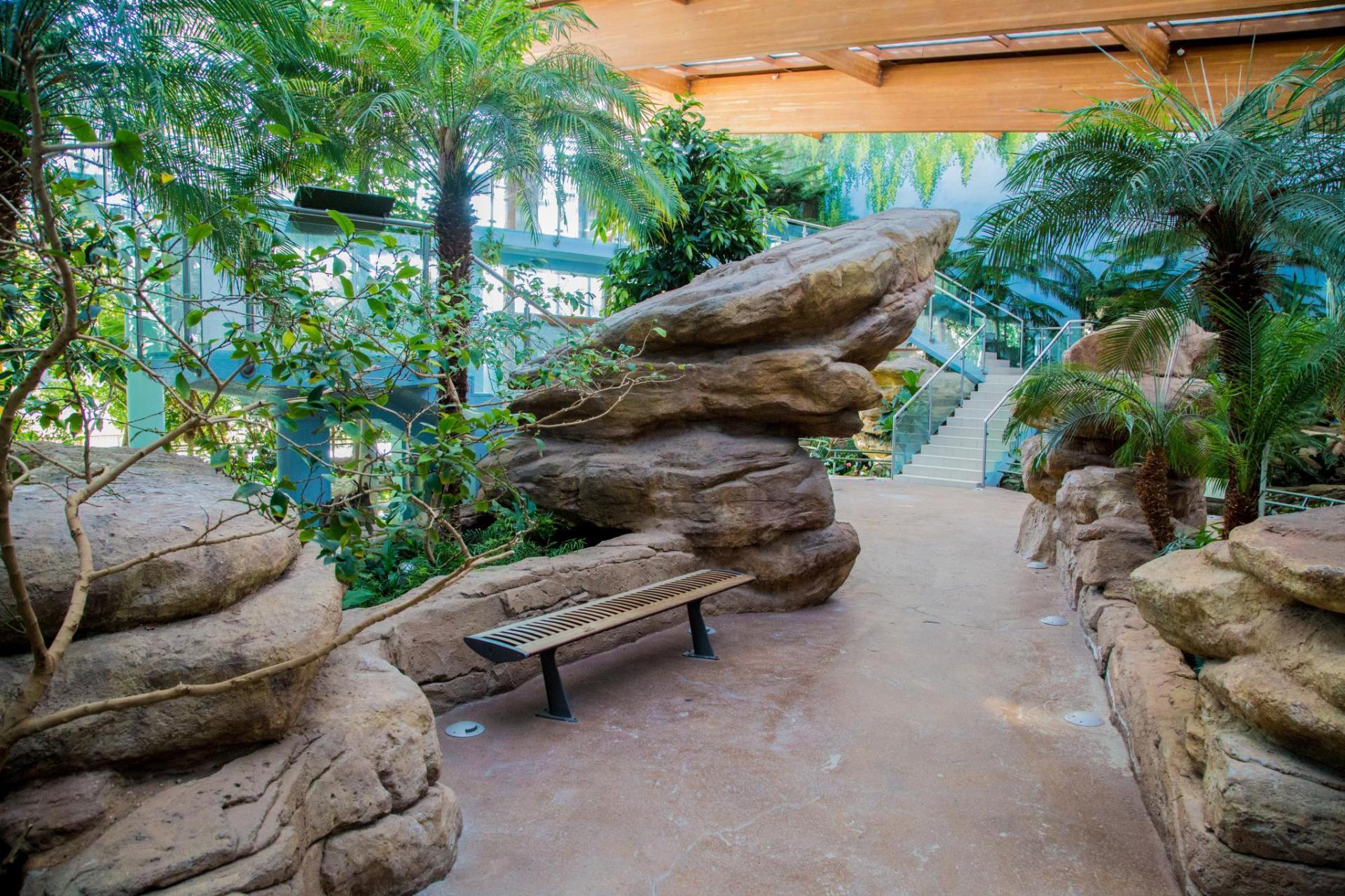 Natural History & Botanical Museum